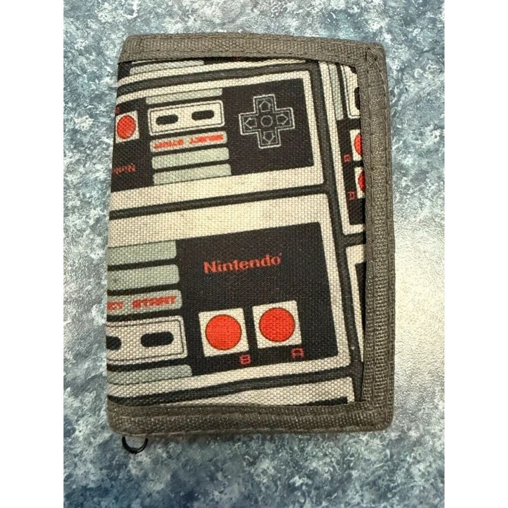 Nintendo game collectors wallet